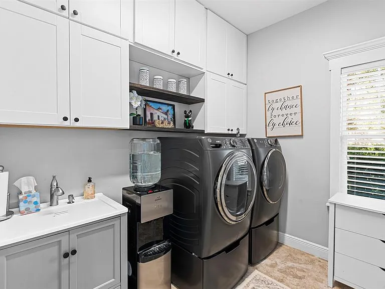6440 Tideline Dr — Photo 31