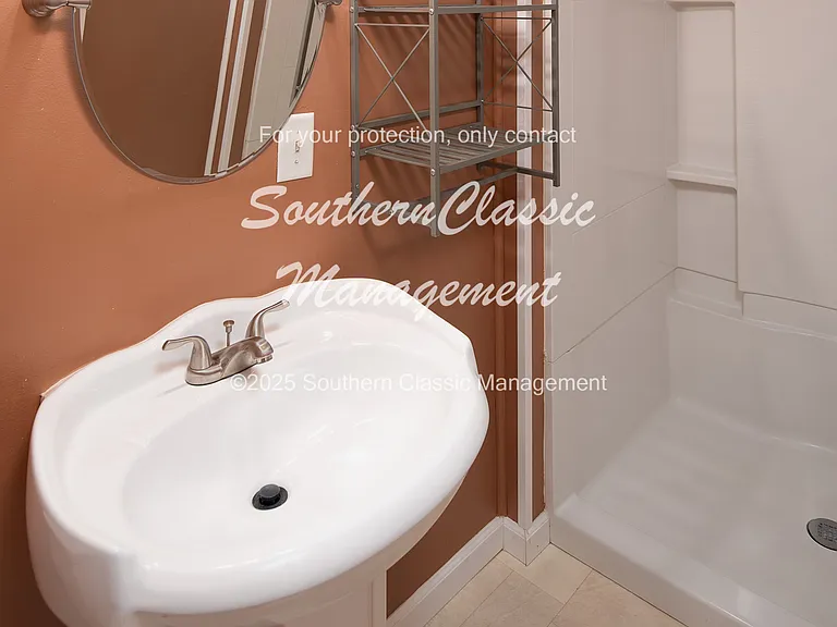 19 bathroom2-01_08112025