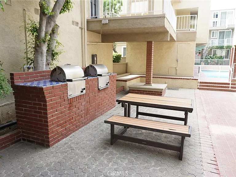 4610 Densmore Ave #20 — Photo 63