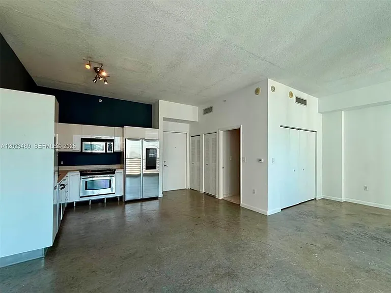 133 NE 2nd Ave #1905 — Photo 7