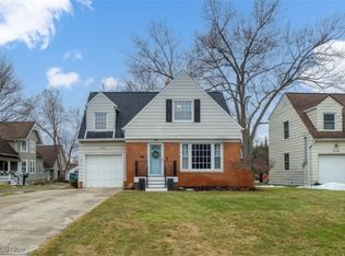 1212 Richmond Rd, Lyndhurst, OH 44124