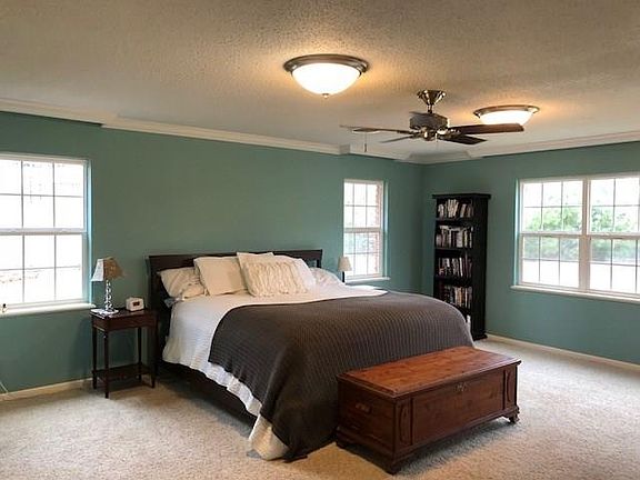 4th image of 4116 Concord Ct