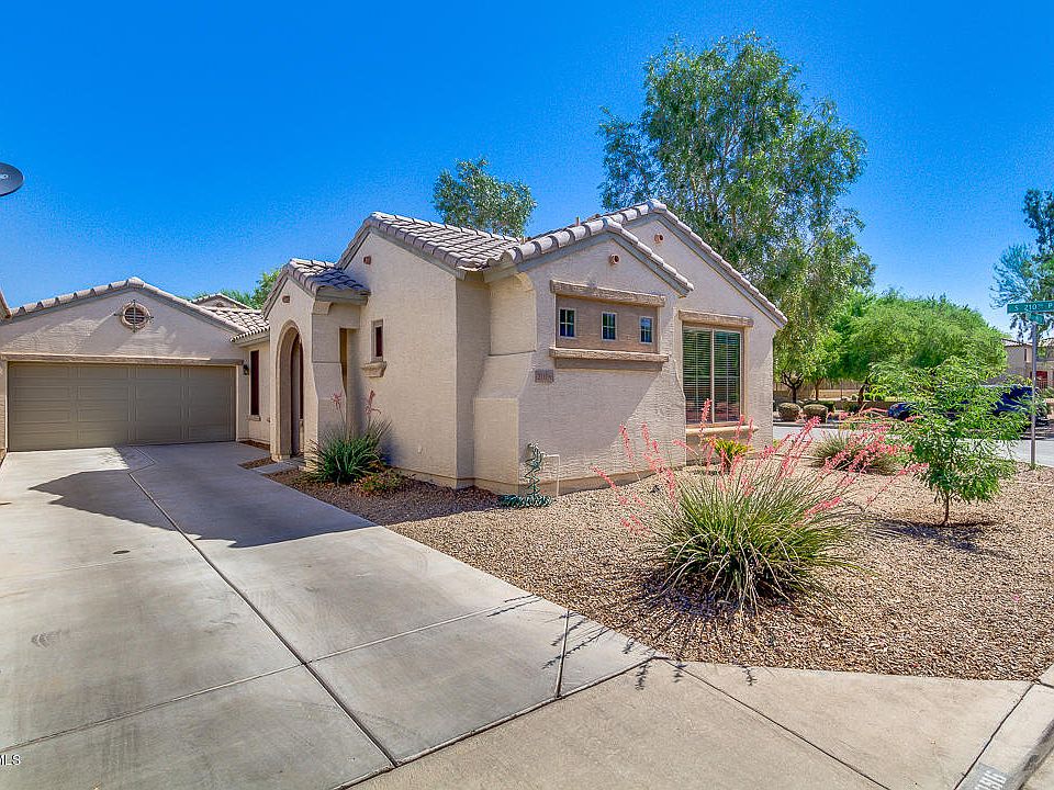 1st image of 21096 E Stonecrest Dr