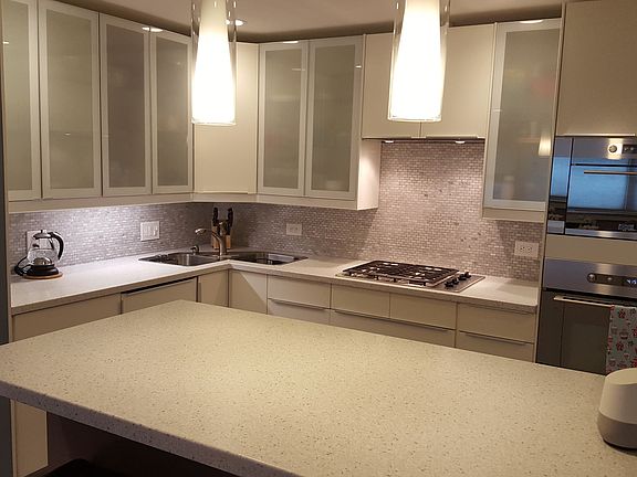 5th image of 10145 Hartford Ct