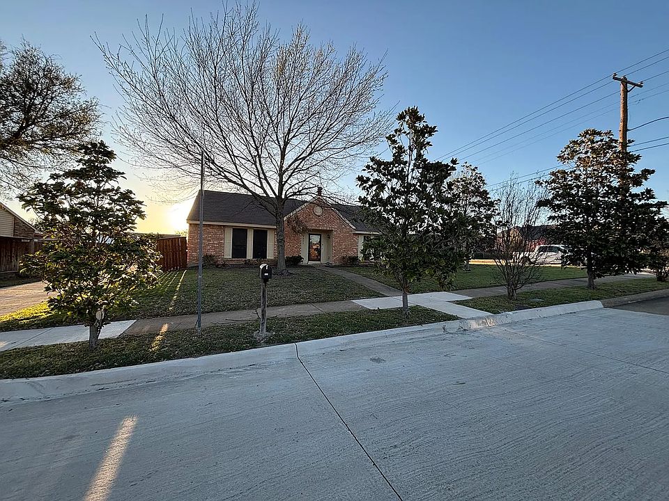 1st image of 7921 Freeland Dr