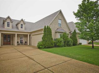 5206 Newton Oak Cir S, Memphis, TN 38117