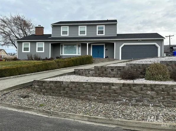 3333 Meadowlark Dr, Lewiston, ID 83501