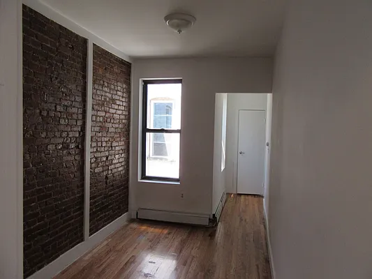 Rented by Lucky Apt Inc | media 34