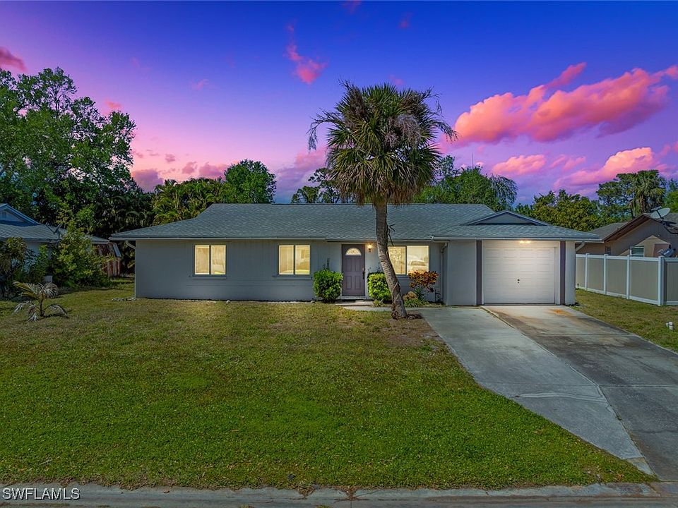 1st image of 1397 Torreya Cir
