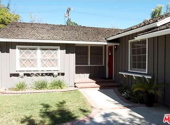 3rd image of 5212 Comercio Ave