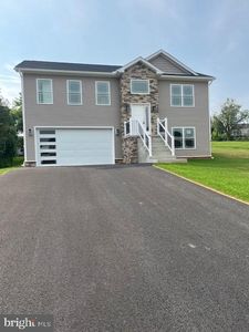 12152 Redhawk Dr, Waynesboro, PA, 17268
