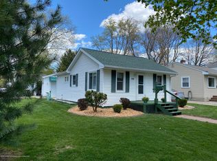 705 Fenton St, Lansing, MI 48910