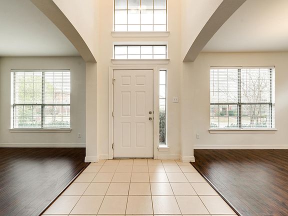 2nd image of 4728 Evanshire Way
