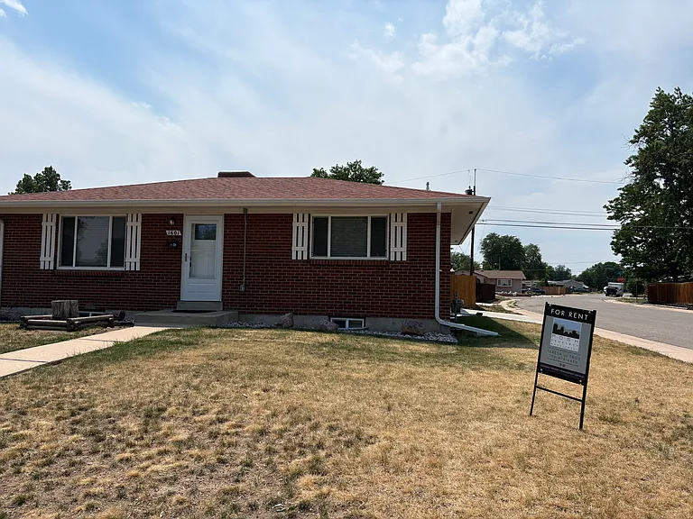 1601 S Patton Ct — Photo 1