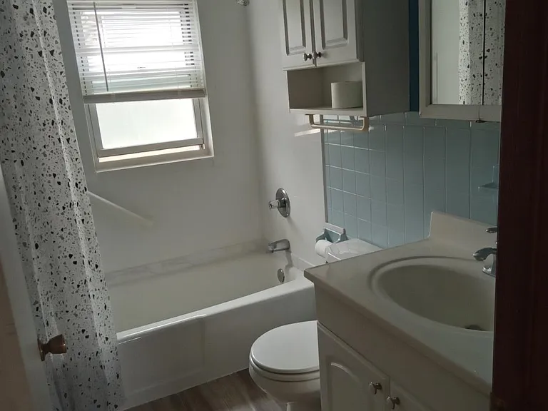 6815 Leytonstone Blvd — Photo 19