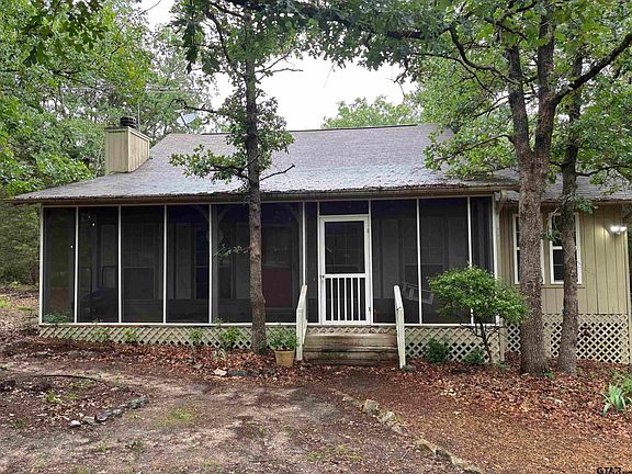 2nd image of 149 Cypress Cv