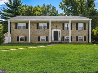 20 Meadow Rd, Pennsville, NJ 08070