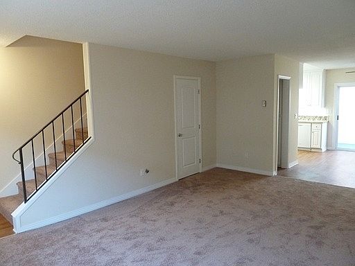 5th image of 17210 Yukon Ave APT 3