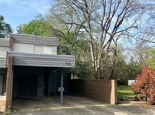 812 Maple St, Ada, OK 74820