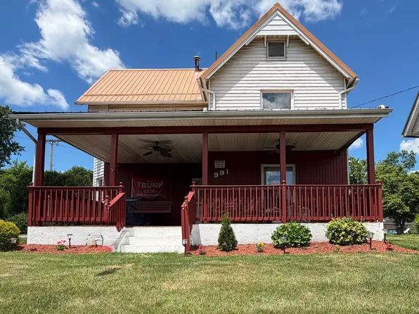 991 N Water Ave, Hermitage, PA 16148