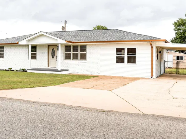 114 Colorado Ave, Muscle Shoals, AL 35661
