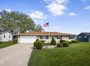 110 Elm Dr, Covington, IN 47932
