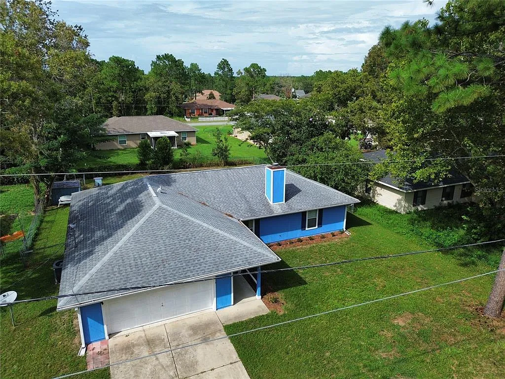 3 bed, 2.0 bath, 1594 sqft, $1,850 — Photo 2