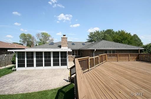 1st image of 15636 Larkspur Ln