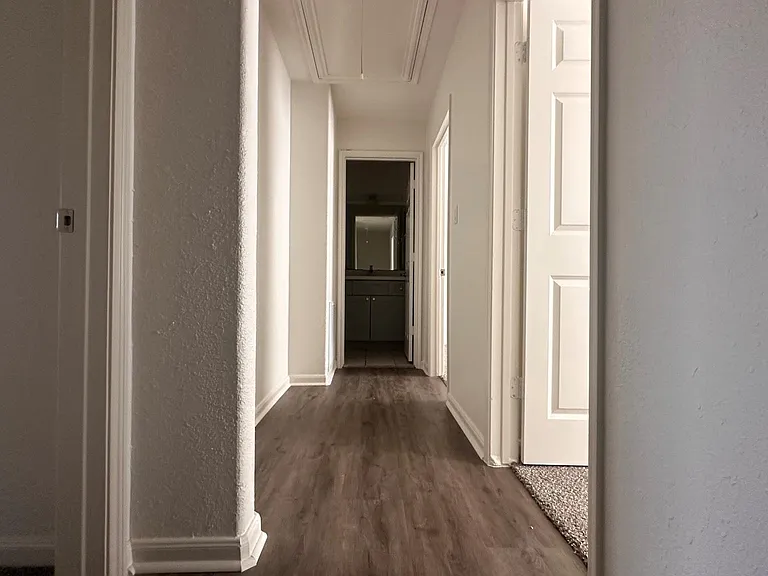 2702 Vienna Pl — Photo 14