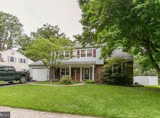 2126 Pine Valley Dr, Lutherville Timonium, MD 21093