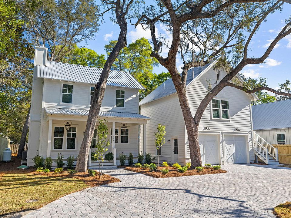 1st image of 276 Little Canal Dr