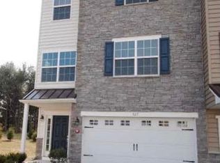 527 S Twin Lakes Blvd, Newark, DE 19711