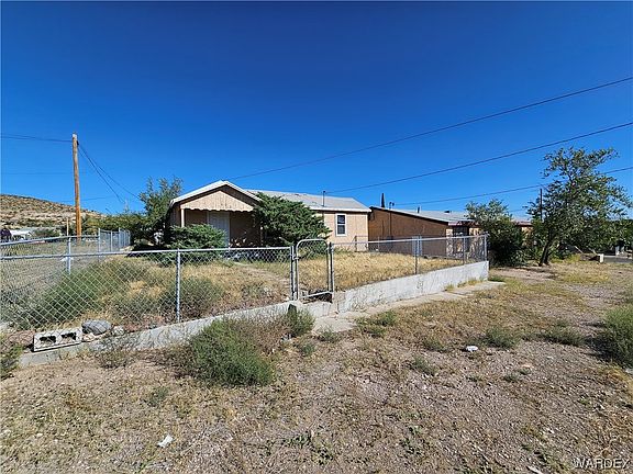2nd image of 620 N 1st Street