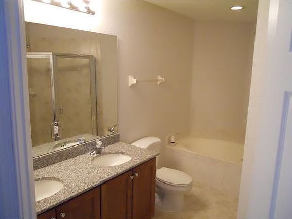 3rd image of 1702 NE 6 Street #1702
