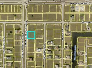 1439 Santa Barbara Blvd N, Cape Coral, FL 33993