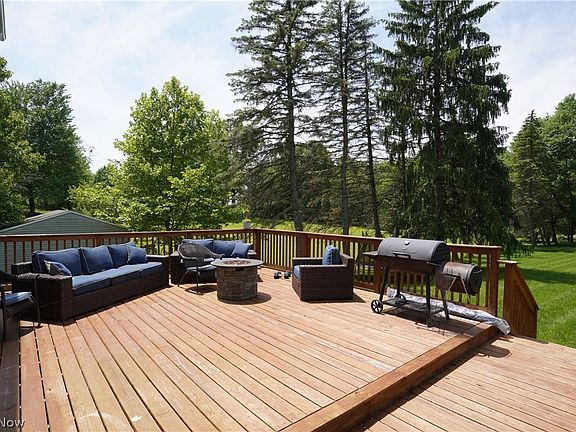 5th image of 7460 N Meadowpark Dr