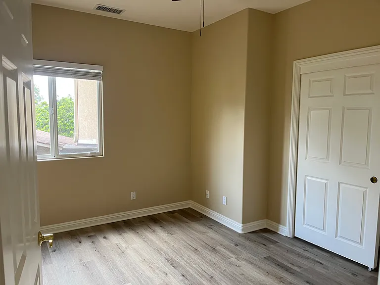 31255 Old River Rd — Photo 7