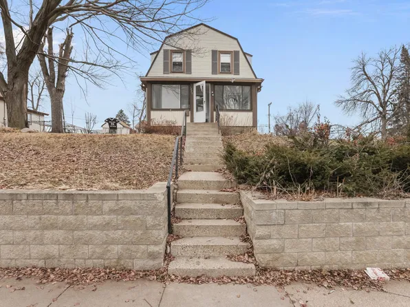 1879 Ames Ave, Saint Paul, MN 55119