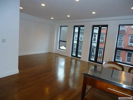 Rented by Magnum Realty Holdings, LLC | media 27