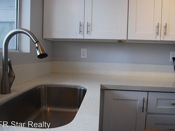 4th image of 4054 Highland Ave APT 8