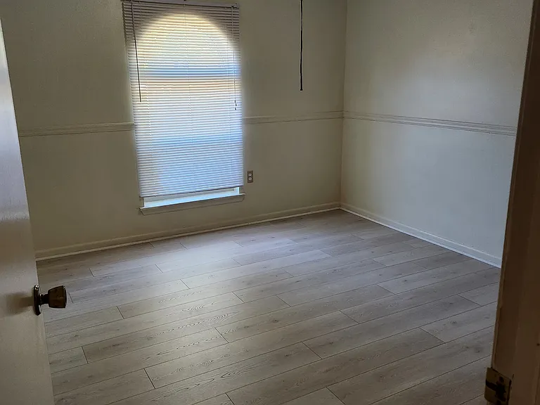 2nd Bedroom facing front of house