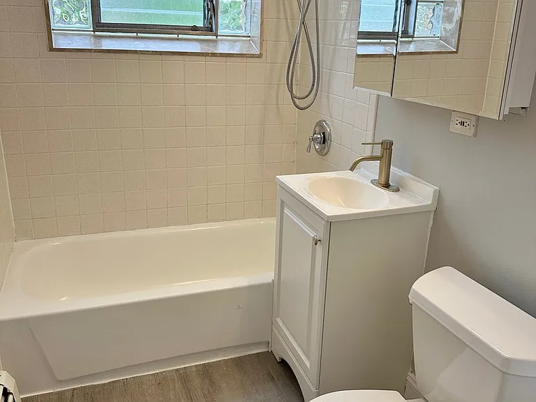 1007 Taft Ave #2B — Photo 10