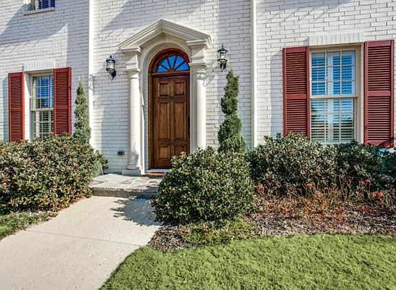 2nd image of 4508 Marbella Cir