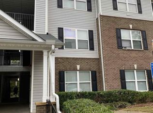 14302 Fairington Ridge Cir, Lithonia, GA 30038