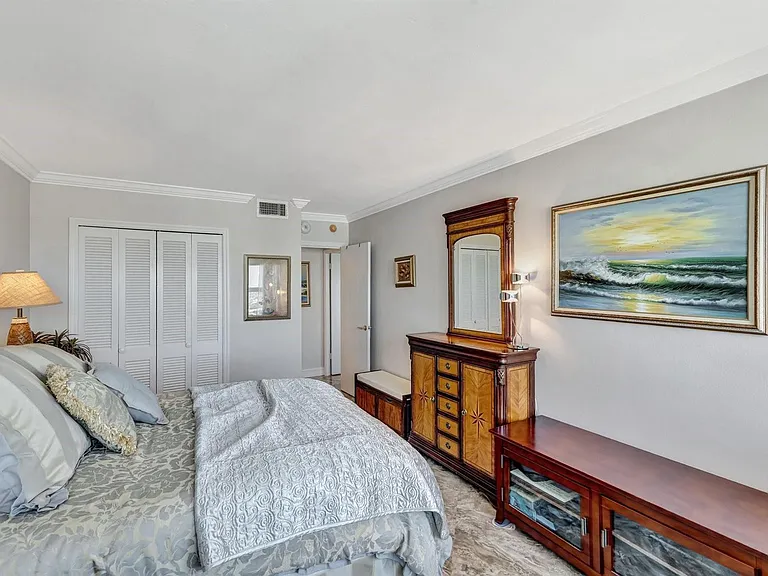 2100 S Ocean Dr #16F — Photo 32