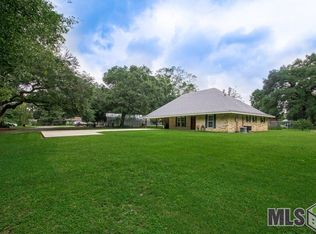826 N Janice Ave, Gonzales, LA 70737