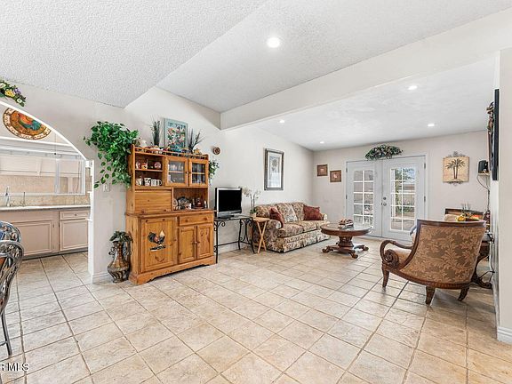 5th image of 1109 W Avenue J14