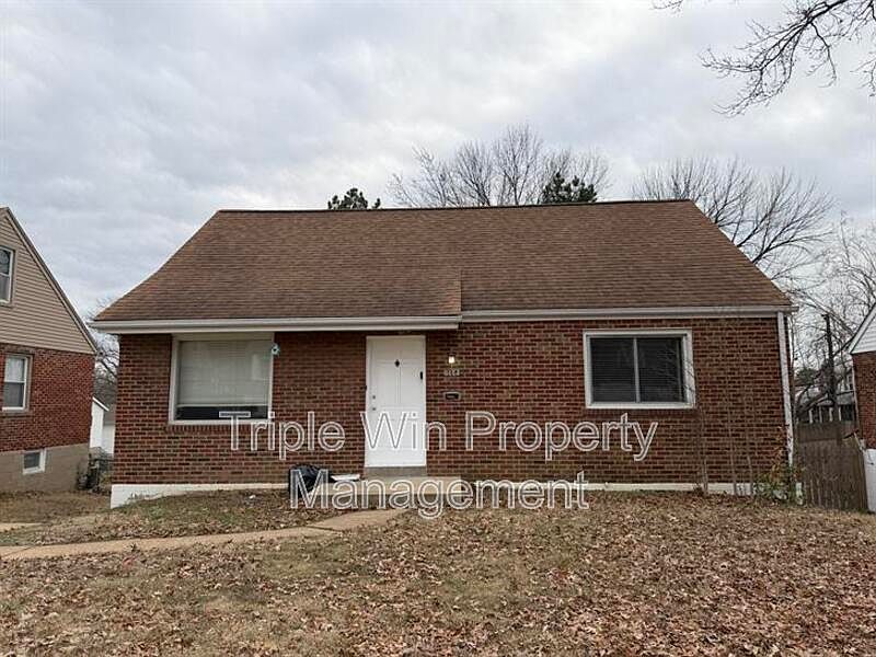 1st image of 8664 Belhaven Dr
