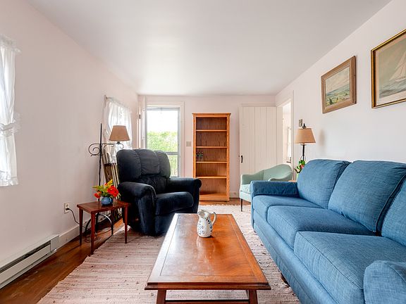 4th image of 2 Lily St