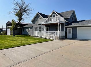658 Oak St, Arapahoe, NE 68922